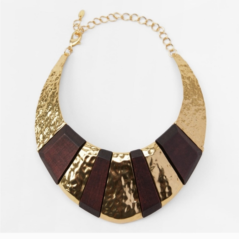 Zara limited edition large wood necklace you cannot miss NWT